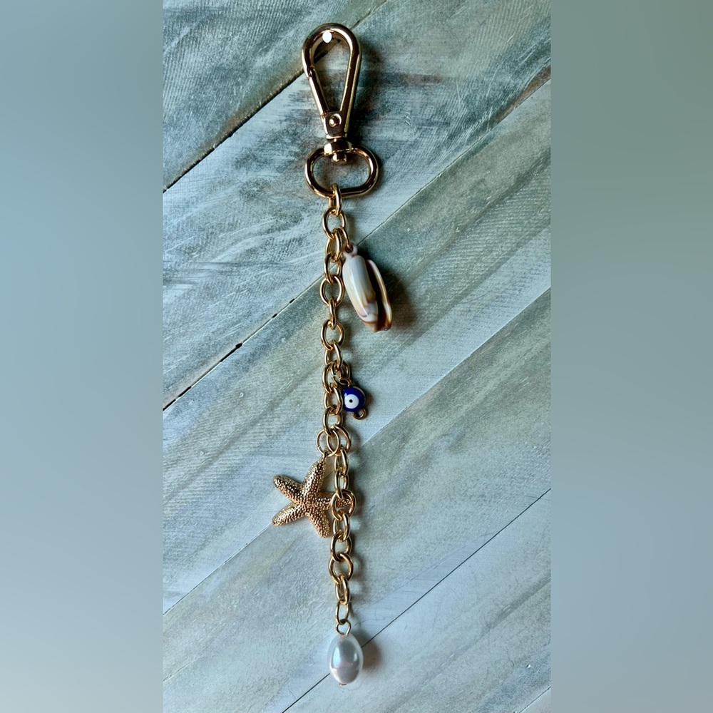 Gold Starfish bag Charm